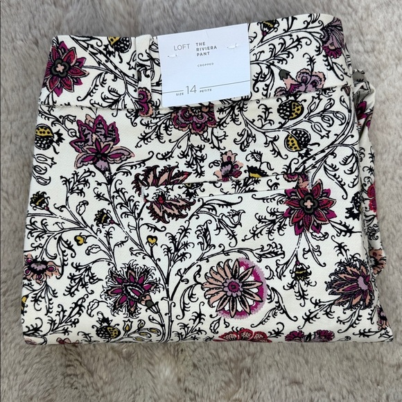 LOFT | The Riviera Cropped Floral Pant, Size 14 Petite, NWT - Picture 9 of 9